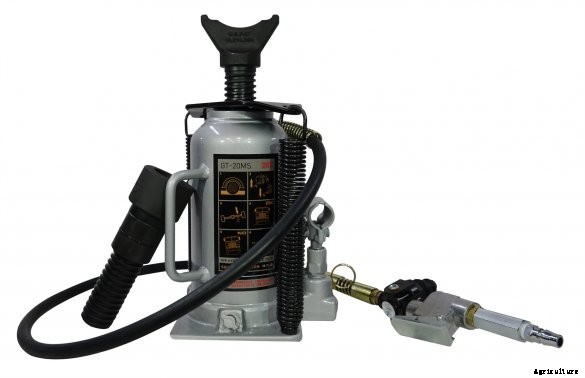 Shop essentials from Moore